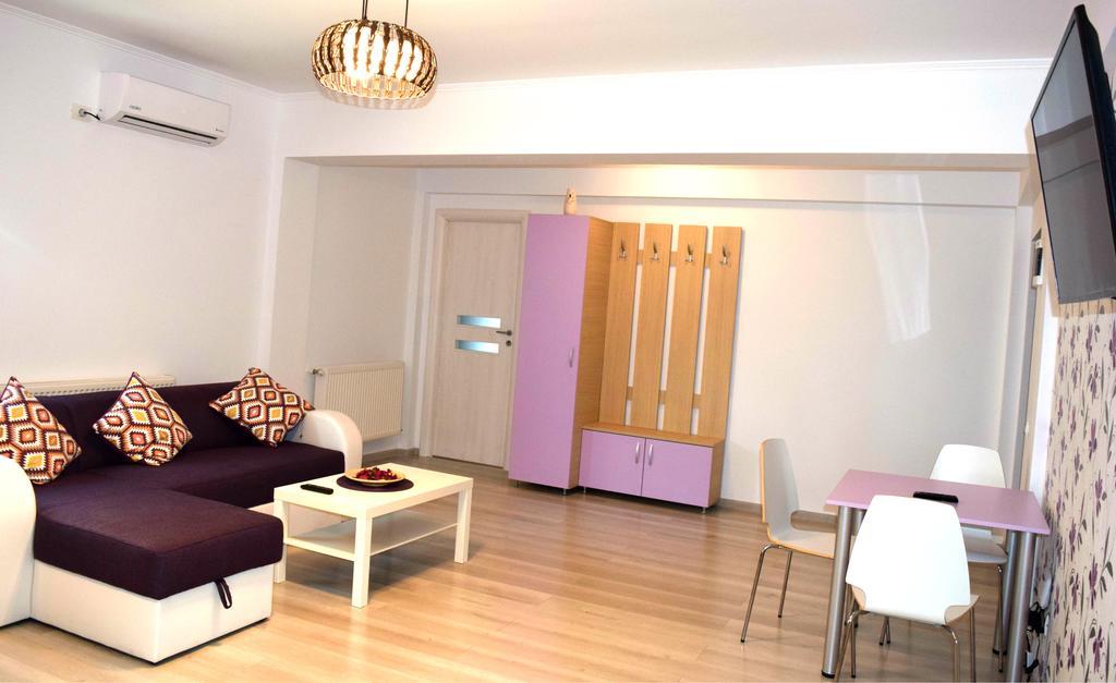 Apartament Liliac Boekarest Buitenkant foto