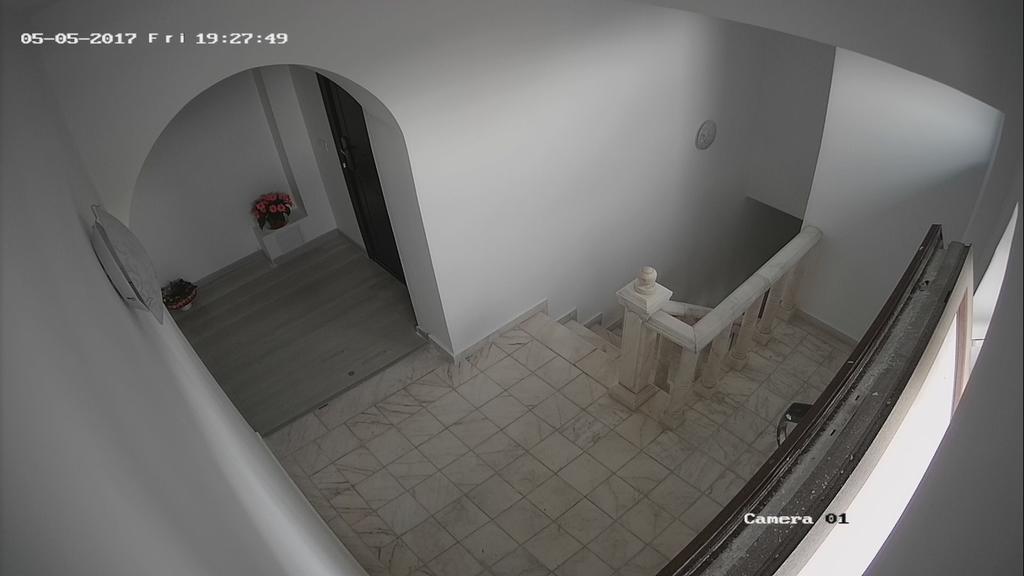 Apartament Liliac Boekarest Buitenkant foto