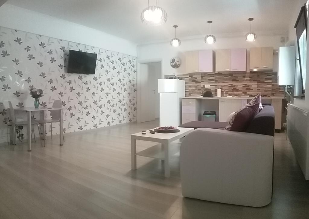 Apartament Liliac Boekarest Buitenkant foto
